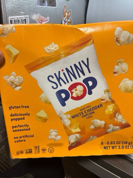 Condition photo showing New/Like New for SkinnyPop Popcorn, White Cheddar, Whole Grain, Dairy-Free Snack, 0.65oz Bags (6ct)