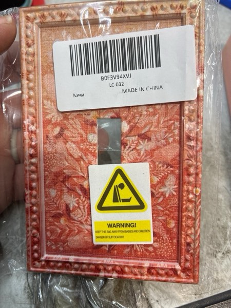 Condition photo showing New/Like New for Decorative Art Light Switch Covers Autumn Flora Switch Plate Cover Single Toggle Wall Plate Decorative Switchcover Electrical Switchplate