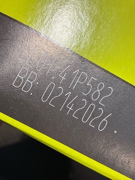 Condition photo showing New/Like New for SkinnyPop Popcorn, Original, Whole Grain, Dairy-Free Snack, 0.65oz Bags (6ct)