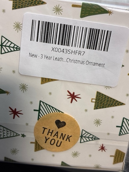 Condition photo showing New/Like New for 3 Year Leather Anniversary 2025, 3rd Anniversary Mr and Mrs Gifts for Couple, 3rd Wedding Gifts for Husband Wife, 2.9" Ceramic Keepsake Gift for Third Wedding Christmas Ornament 3 Years