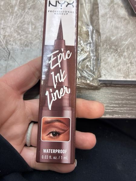 Condition photo showing New/Like New for NYX PROFESSIONAL MAKEUP Epic Ink Liner, Waterproof Liquid Eyeliner with Vegan Formula - Graham Cracker (Light Brown Matte)