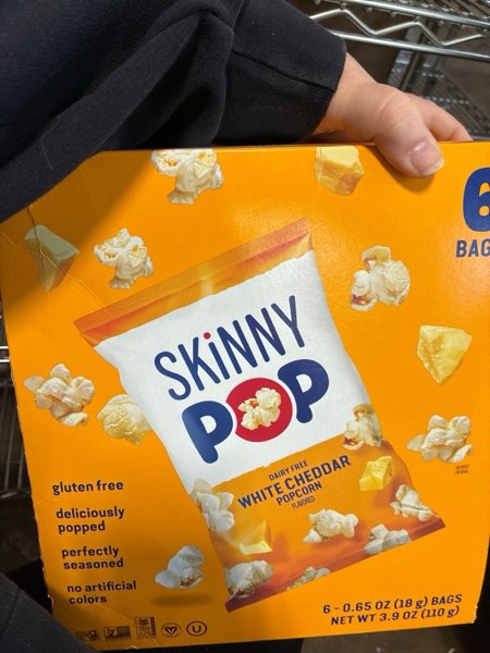 Condition photo showing New/Like New for KHCH02501051 3.9 oz Dairy Free White Cheddar Flavored Popcorn - Pack of 6 (Bb 01/15/2026)
