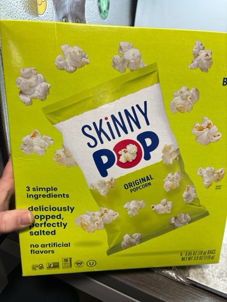 Condition photo showing New/Like New for SkinnyPop Popcorn, Original, Whole Grain, Dairy-Free Snack, 0.65oz Bags (6ct)