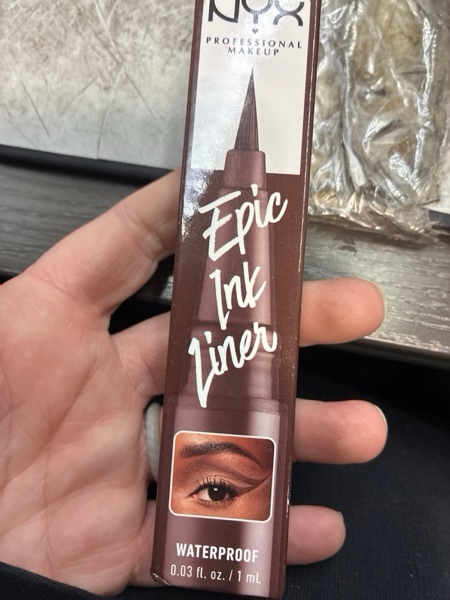 Condition photo showing New/Like New for NYX PROFESSIONAL MAKEUP Epic Ink Liner, Waterproof Liquid Eyeliner with Vegan Formula - Graham Cracker (Light Brown Matte)