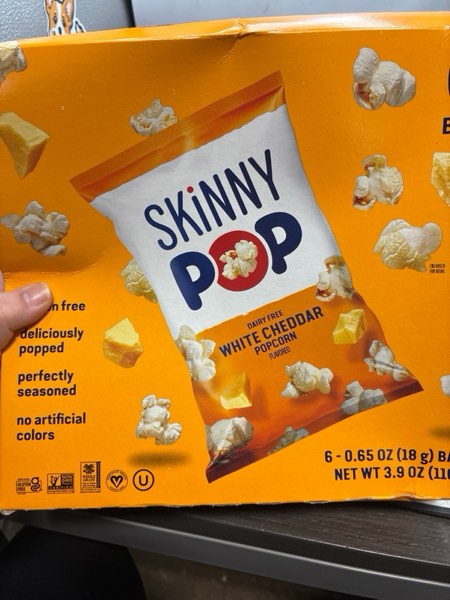 Condition photo showing New/Like New for KHCH02501051 3.9 oz Dairy Free White Cheddar Flavored Popcorn - Pack of 6