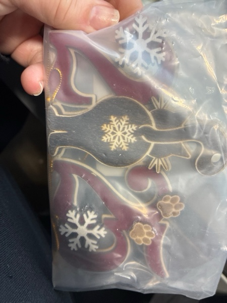 Condition photo showing New/Like New for Black Cat 2025 Christmas Ornament – Funny Kitten Butt Wooden Tree Decoration with Snowflakes & Paw Prints for Cat Lovers, Pet Owner Christmas Décor