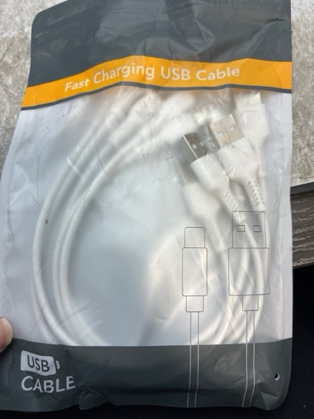 Condition photo showing New/Like New for Short Micro USB Cable 1ft, 5 Pack Android Micro USB Cable Standard 2.0 USB A to Micro Charger Cord Micro B Android Charging Cable for Samsung Galaxy S7 J7 HTC LG Kindle and Charging Station 1 Feet White