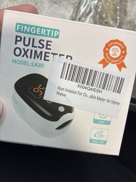 Condition photo showing New/Like New for Fingertip Pulse Oximeter Blood Oxygen Saturation Monitor with Batteries Included 
