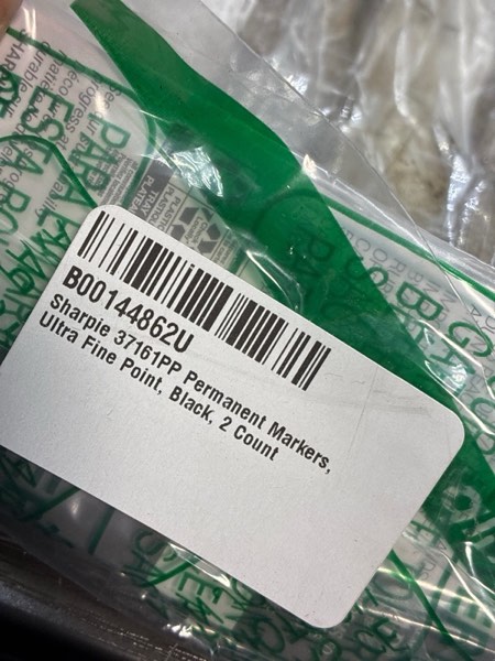 Condition photo showing New/Like New for Sharpie 37161PP Permanent Markers Ultra Fine Point Black 2 Count