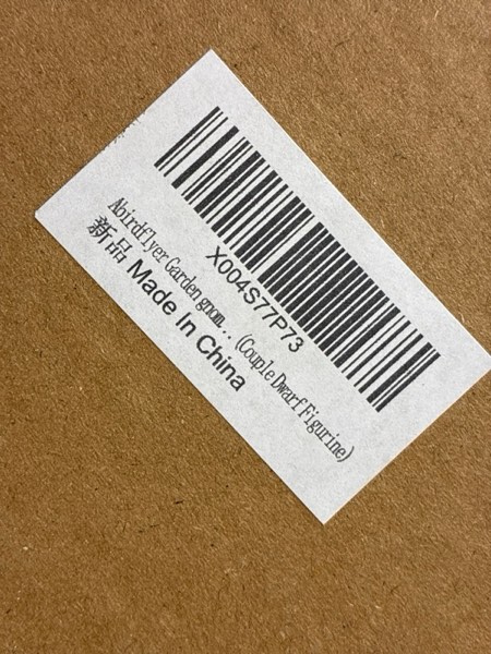 Condition photo showing New/Like New for Abirdflyer Garden Gnome Statue for Outdoor Decor, Couple in Love Gnomes Figurine, Garden Sculptures & Statues, Gnome Romantic Indoor Ornament Forever Lover Gift (Couple Dwarf Figurine)