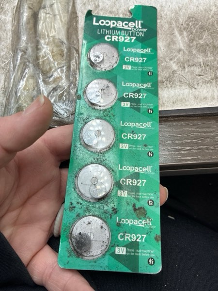 Condition photo showing New/Like New for LOOPACELL Lithium 3V Batteries CR927 5 Pack 5 Count (Pack of 1)