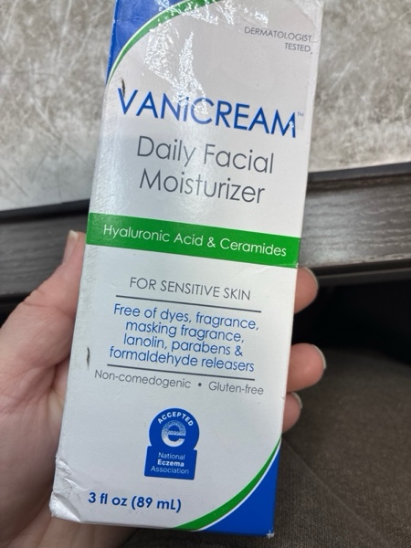 Condition photo showing New/Like New for Vanicream Daily Facial Moisturizer With Ceramides and Hyaluronic Acid - Formulated Without Common Irritants for Those with Sensitive Skin, 3 fl oz (Pack of 1)