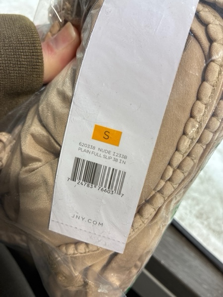 Condition photo showing New/Like New for Womens Jones New York Plain Full Slip 620338