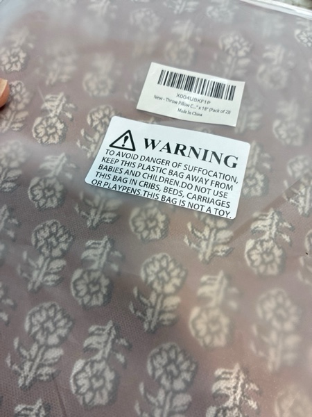 Condition photo showing New/Like New for TerraBliss Throw Pillow Covers 18x18 inch Set of 2,Fall Pillow Covers Floral Boho Deco Couch Cushion Case Linen Suitable for Sofa Chair Living Room Bedroom