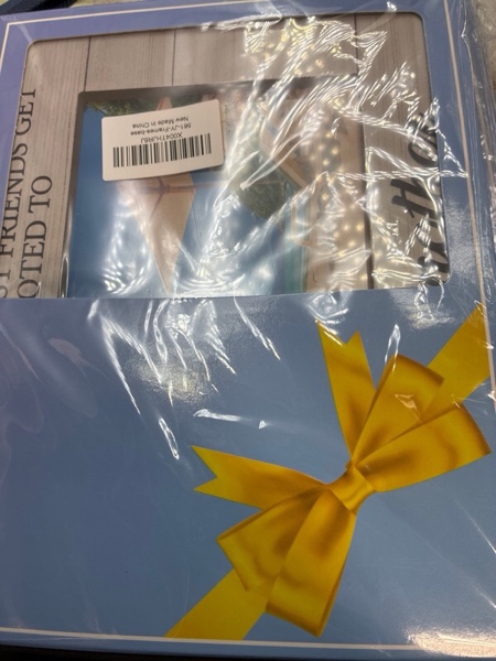 Condition photo showing New/Like New for Beach Picture Frame Gifts, Trip Vacation Wooden Picture Frames