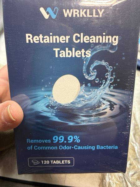 Condition photo showing New/Like New for Retainer Cleaner Tablets (120 pcs), Denture Cleaning Tablets for Invisalign, Night Mouth Guard for Aligners, Remove Odors Stains and Plaque, Quick Cleanser, Mint Fresh Flavor, 4 Month Supply Blue