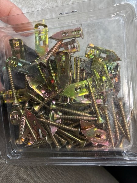 Condition photo showing New/Like New for PAGOW 80 Pcs Self-Drilling Anchors, Ancors and Screws for Heavy Duty, Metal Screw Anchors Kit, No Drill and Holes in Wall (40 Pcs Steel Anchors 0.47"x1.57" + 40 Pcs Zinc Screws 0.31"x1.57") Gold [80pcs] 0.47"x1.57"