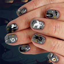 Medium Square Press On Nails Halloween Fake Nails Flower With Skull Design Black False Nails Glossy Glue On Nails Cute Stick On Nail Artificial Nail For Women Girls 24pcs Black Flower Skull WSJ48 Short