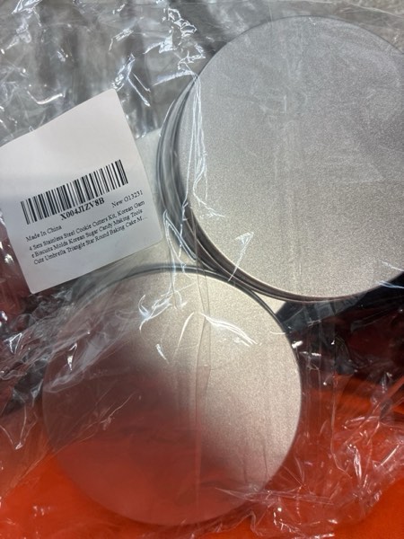 Condition photo showing New/Like New for 12pcs Stainless Steel Cookie Cutters Kit, Korean Game Biscuits Molds Korean Sugar Candy Making Tools Cute Umbrella Triangle Star Round Baking Cake Molds for Home Kitchen Holiday Party Favor