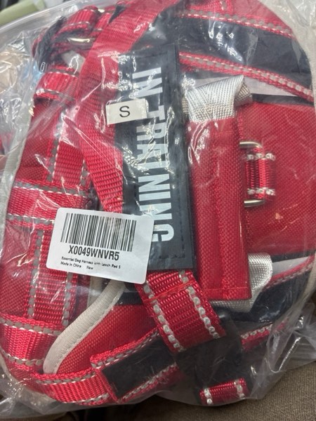 Condition photo showing New/Like New for (Small) Neck Padded Service Dog Vest Harness and Leash Set, No Pull Adjustable Service Pet Harness with 8 Dog Patches, Reflective in Training Easy Control Pet Vest with 5ft Dog Leash for Medium & Large Dogs