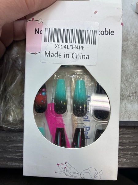 Condition photo showing New/Like New for Black Press on Nails Medium Coffin Fake Nails Gradient Glue on Nails Glossy Shiny Stick on Nails Spring Acrylic Nails Cute Artificial False Nails Reusable Full Cover Nails Kit for Women Girl 24Pcs