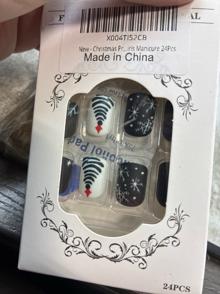 Condition photo showing New/Like New for Christmas Press on Nails Xmas Tree Fake Nails Snowflakes Glue on Nails Short Square False Nail Glossy Full Cover Artificial Acrylic Acrylic Blue Stick on Nail for Women Girls Manicure 24Pcs Designs Xmas tree snowflakes