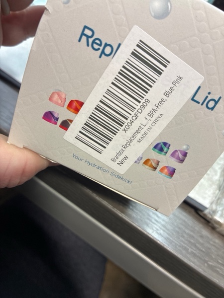 Condition photo showing New/Like New for Replacement Lid for Owala Freesip, Compatible with Owala Cup 16oz 24oz 32oz 40oz, One Button Water Bottle Top Lid Replacement Accessory and Straws, Leakproof, BPA-Free (A pink blue)