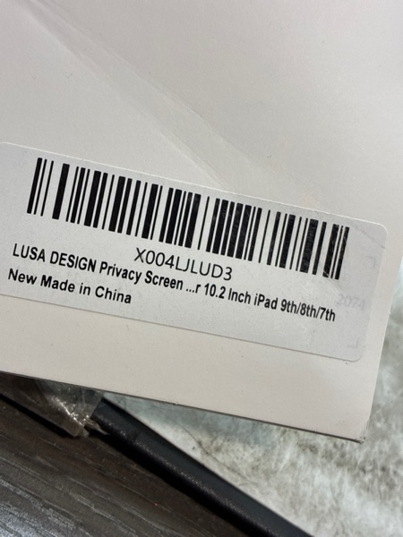 Condition photo showing New/Like New for 360°Magnetic Privacy Screen for iPad 9th/8th/7th Generation (10.2Inch,2019/2020/2021), Removable Anti Blue Light Glare Spy Private Filter, High Sensitive Bubble-Free Screen Protector