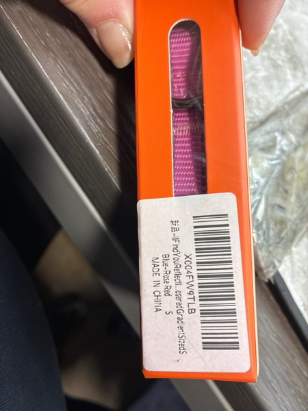Condition photo showing New/Like New for ILFINDYOU Personalized Dog Collars for Small Dogs, Reflective Dog Collar QR Code Name Tags, Soft Nylon, S S?10"-15"? Blue-RoseRed Gradient