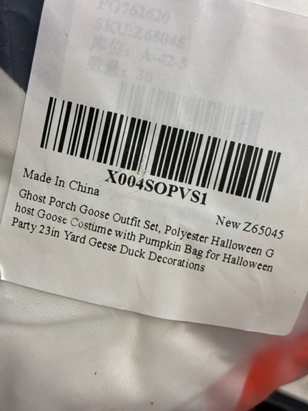 Condition photo showing New/Like New for Ghost Porch Goose Outfit Set, Polyester Halloween Ghost Goose Costume Clothes with Pumpkin Bag for Halloween Party 23in Yard Outdoor Lawn Garden Geese Duck Decorations