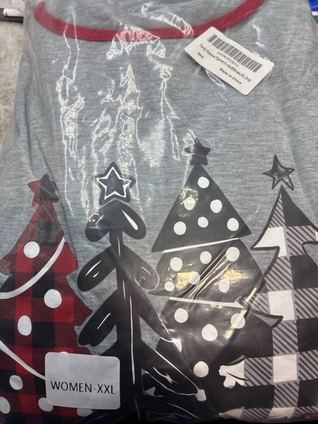 Condition photo showing New/Like New for Family Christmas Pajamas Matching Sets for Adult, Matching Christmas Pajamas 2 Piece Outfit Christmas Pjs