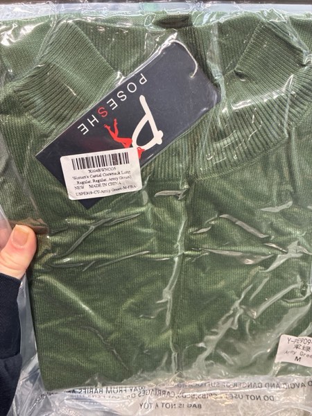 Condition photo showing New/Like New for POSESHE Women's Oversized Sweaters Outfits Crewneck Ribbed Knit Dressy Casual Knit Pullover Tops X-Large Army Green