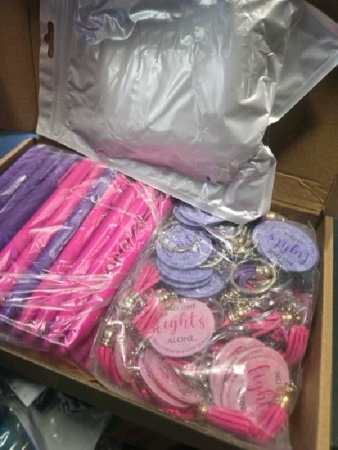 Condition photo showing New/Like New for 150 Pcs Breast Cancer Awareness Gifts Set Include 50 Breast Cancer Awareness Pens 50 Pink Ribbon keychains 50 Cards with Bag for Women Public Events Gift Supplies