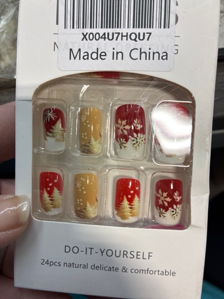 Condition photo showing New/Like New for Christmas Press on Nails Medium Length Fake Nails Square False Nails with Designs Christmas Gold Glitter Nail Press ons Sparkly Cute Artificial Nails for Women 24Pcs Christmas Style 05-24