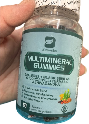 Condition photo showing New/Like New for Sea Moss Gummies with Ashwagandha & Chlorophyll — Immune, Digestive and Gut Detox Support, Powered by Black Seed Oil, Vitamin C, Vitamin D & Magnesium, GMO, Vegan, Apple Flavor (60 SeaMoss Gummies) — BEST BY: 03/2027