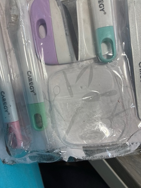 Condition photo showing As Is for CAREGY Craft Vinyl Weeding Tools Set, Precision Craft Tools Kit, Weeding Kits for Cricut/Silhouette/Siser/Oracal 631/651/751 Vinyl 5Pack