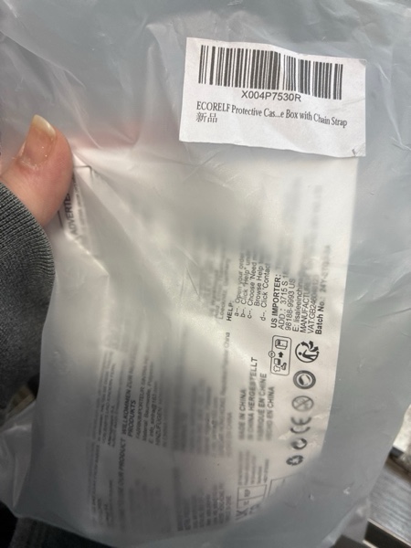 Condition photo showing New/Like New for 1 Pcs Doll Protective Case for 17 CM Standing Figure, Clear Acrylic Doll Display Storage Box with Key Chain Strap, Portable Showcase Cover for Collectibles