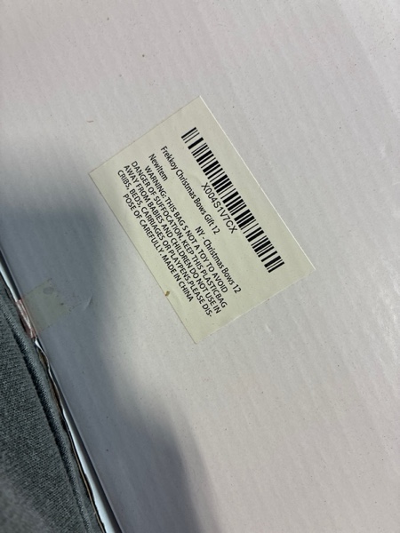 Condition photo showing New/Like New for Christmas Bows - 12Pcs Christmas Red Velvet Bows 9''x13'' Packaged in a Box, Perfect for Gift Wrapping, Tree, Wreath, Gifts & Home Christmas Decorations Red 12