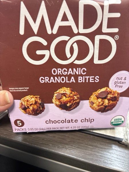 Condition photo showing New/Like New for MadeGood Organic Chocolate Chip Granola Bites, 5ct x 0.85oz Chocolate Chip 0.85 Ounce (Pack of 5)