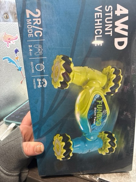 Condition photo showing New/Like New for ToyFuntasy Gesture Sensing RC Stunt Car Toy for Kids - 2.4GHz Hand Controlled Remote Control Twist Car, Birthday Gifts for 6 7 8 9 10 11 12 Year Old Boys, Lights & Music, Off-Road Vehicle Gesture Sensing Rc Car