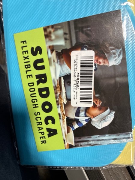 Condition photo showing New/Like New for SURDOCA Dough Scraper - 3P 7.1x4.9" Plastic Flexible Bowl Scraper, Sharp Edge & Angles Cake Scraper. Non-Slip Bakeware Decorating Tools Sculpting & Modeling Tools - Blue+Yellow+Blue 18x12.5cm/7.1x4.9'' Blue+Yellow+Blue