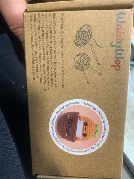 Condition photo showing New/Like New for WaldyWop Beginner Crochet Kit for Kids: Easy Crocheting Starter Kits for Girls - Learn to Crochet Set w/Step-by-Step Video - Complete Knitting Kit, Easy Crochet Yarn, Birthday Gifts for Women Carrot