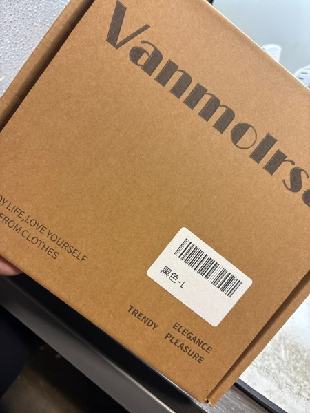 Condition photo showing New/Like New for (Size L) Women's Open Back Workout Tops - Sleeveless Yoga Tank Tops for Women, Moisture-Wicking Athletic Shirts for Running Black Large