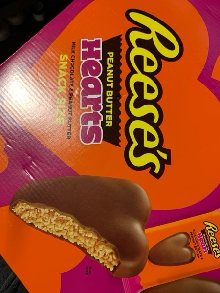 Condition photo showing New/Like New for REESE'S Milk Chocolate Peanut Butter Snack Size Hearts