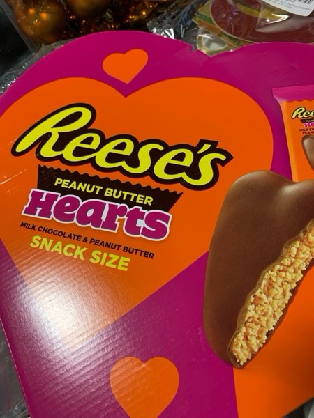 Condition photo showing New/Like New for REESE'S Milk Chocolate Peanut Butter Snack Size Hearts