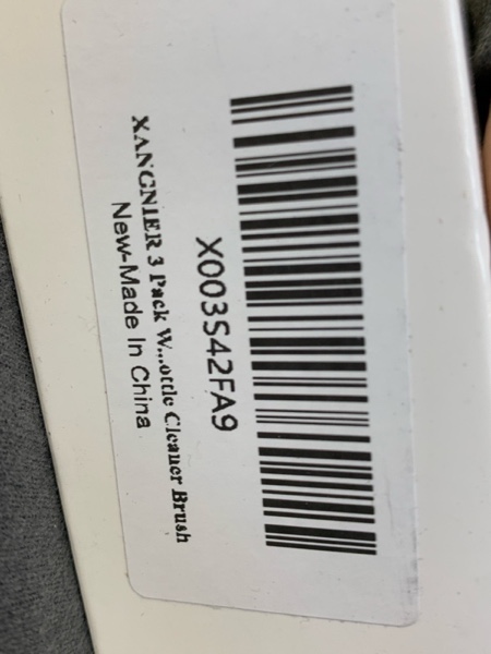 Condition photo showing New/Like New for XANGNIER 4 PCS Water Bottle Cleaner Brush Set for Stanley Tumbler 40 oz/30 oz/20 oz Cup,Multifunctional Bottle Brush and Long Silicone Straw Cleaner Brush,Cleaning Kit for Owala/Yeti Cup Accessories 4 pack