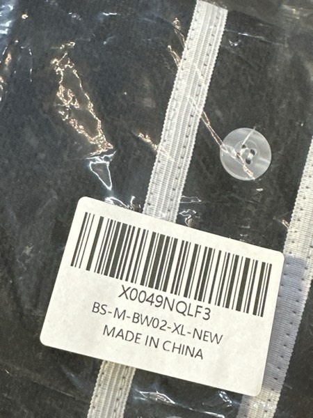 Condition photo showing New/Like New for YWIES Mens Button Down Plain Baseball Jersey, Blank Softball Team Uniform, Hip Hop Hipster Short Sleeve Active Shirts X-Large Black