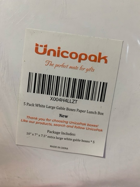 Condition photo showing New/Like New for UnicoPak 5 Pack 10x7x7.5 Extra Large Gable Boxes White Handled Lunch Boxes To Go for Birthday Wedding Party Favors Picnic Welcome