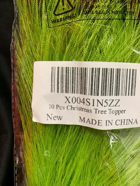 Condition photo showing New/Like New for 10 Pieces Lime Green Artificial Branches for Christmas Decorations — 16'' Faux Greenery Stems Fake Picks for Vase DIY Crafts Garland Wreath Christmas Indoor Decor