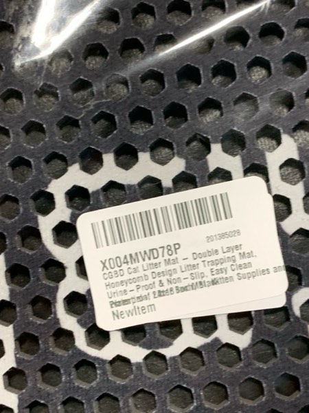 Condition photo showing New/Like New for Cat Litter Mat - Double Layer Honeycomb Design Litter Trapping Mat, Urine-Proof & Non-Slip, Easy Clean Waterproof Litter Box Mat, Kitten Supplies and Essentials, 24x18 inch, Black Black 24x18 inch